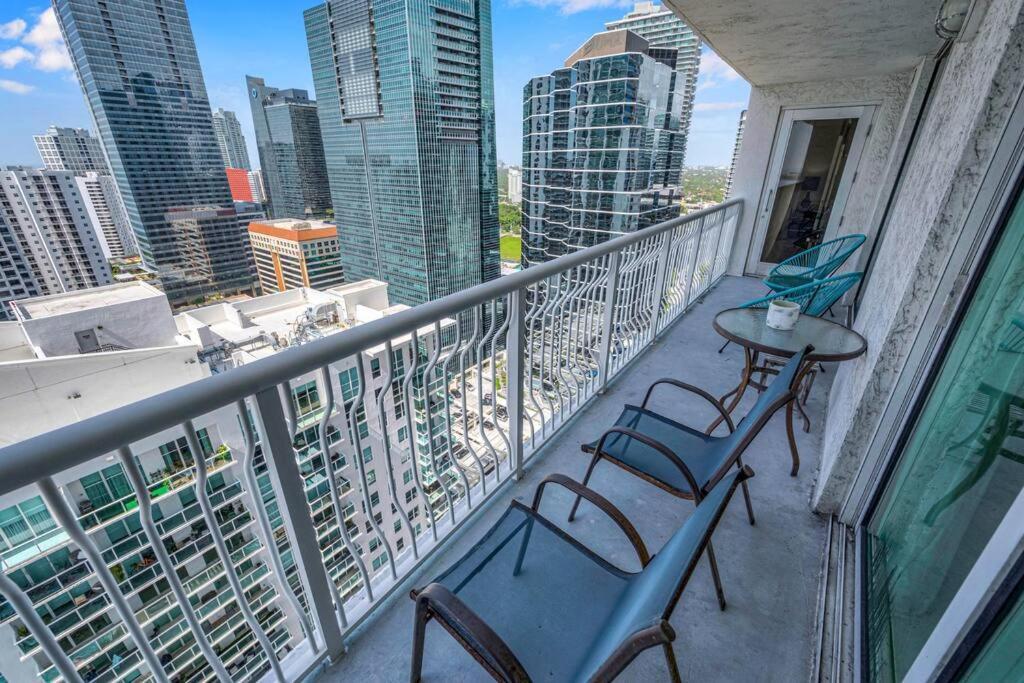 Luxurious Private Unit With Parking Apartamento Miami Exterior foto