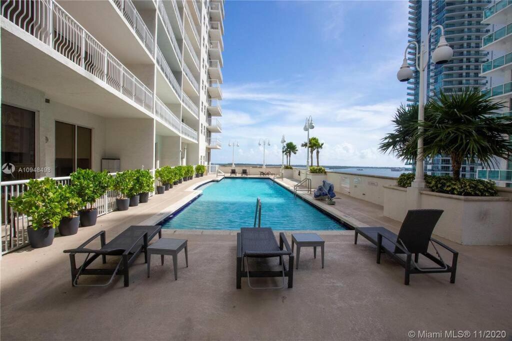 Luxurious Private Unit With Parking Apartamento Miami Exterior foto
